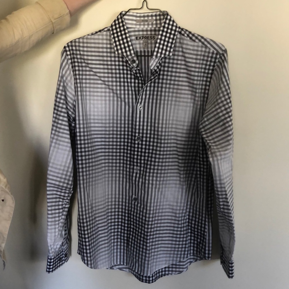Express Men’s shirt size M